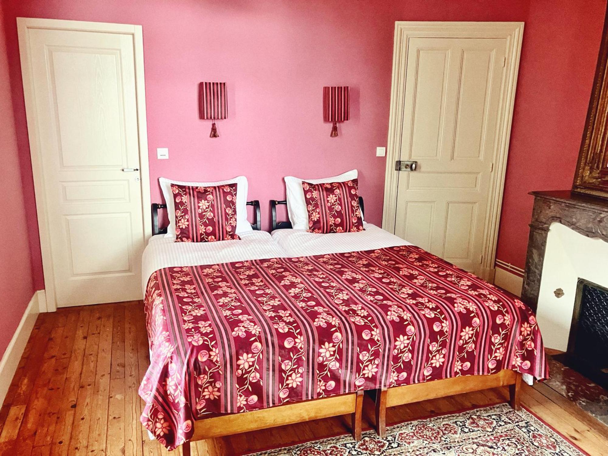 Petit Chateau Le Piot Bed & Breakfast Fleurance Exterior foto