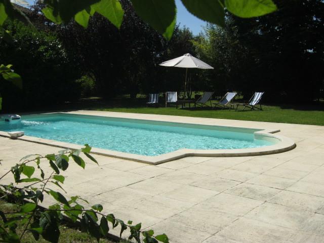 Petit Chateau Le Piot Bed & Breakfast Fleurance Exterior foto